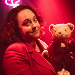 Sara Crasson, magician